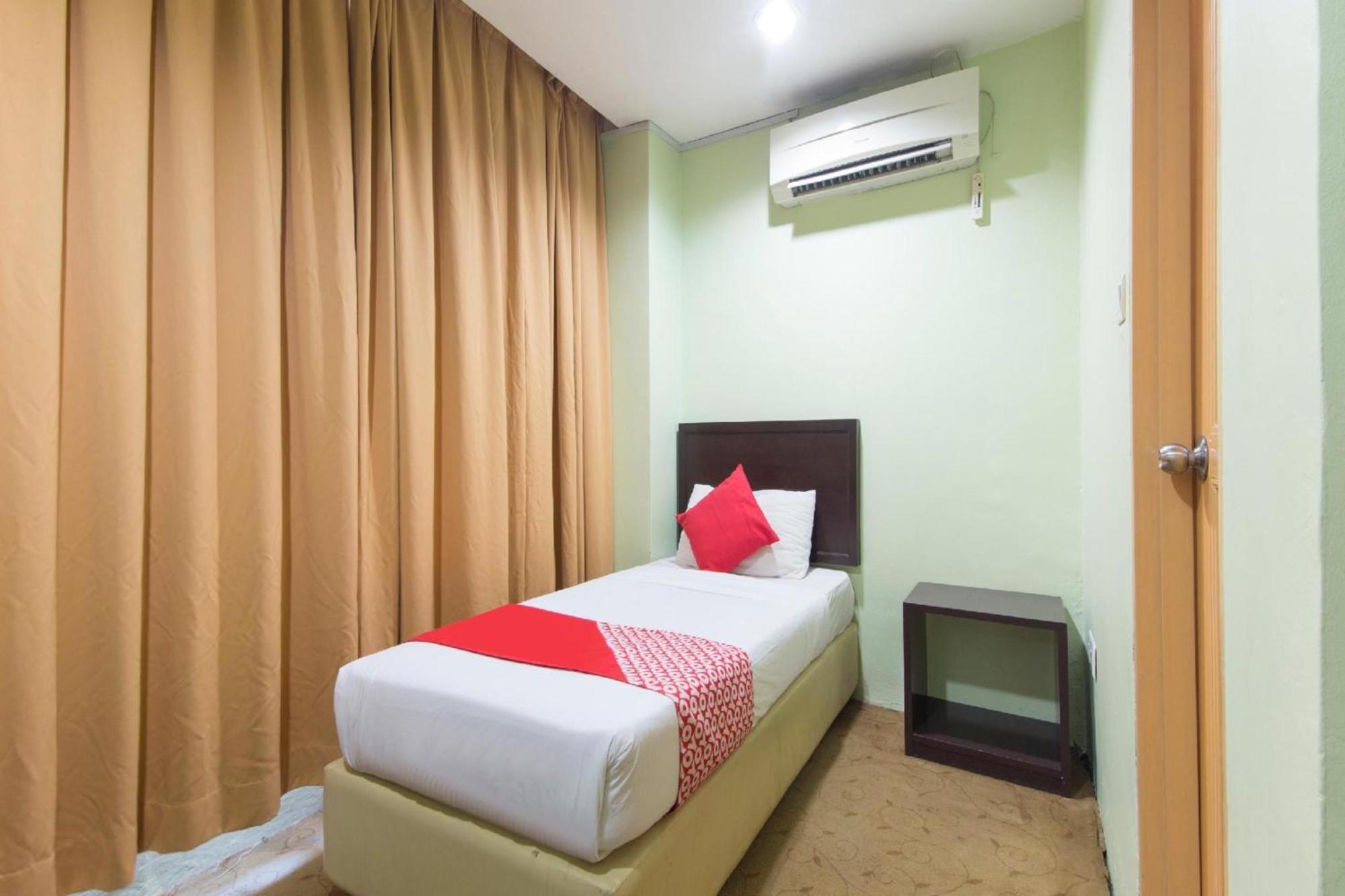 Amani Hotel Kampong Sungai Ramal Dalam Exterior foto