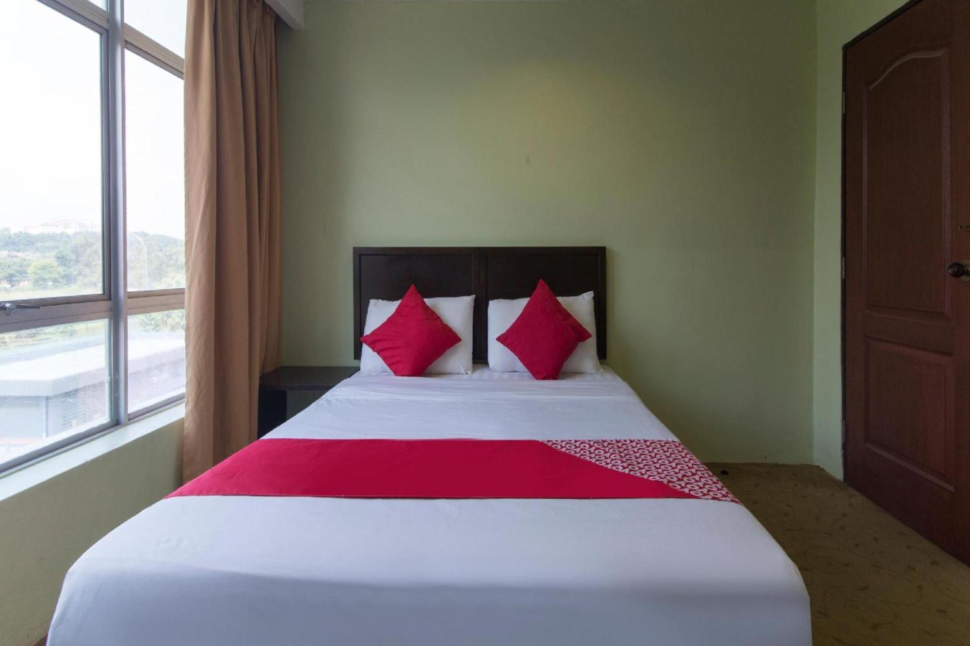 Amani Hotel Kampong Sungai Ramal Dalam Exterior foto