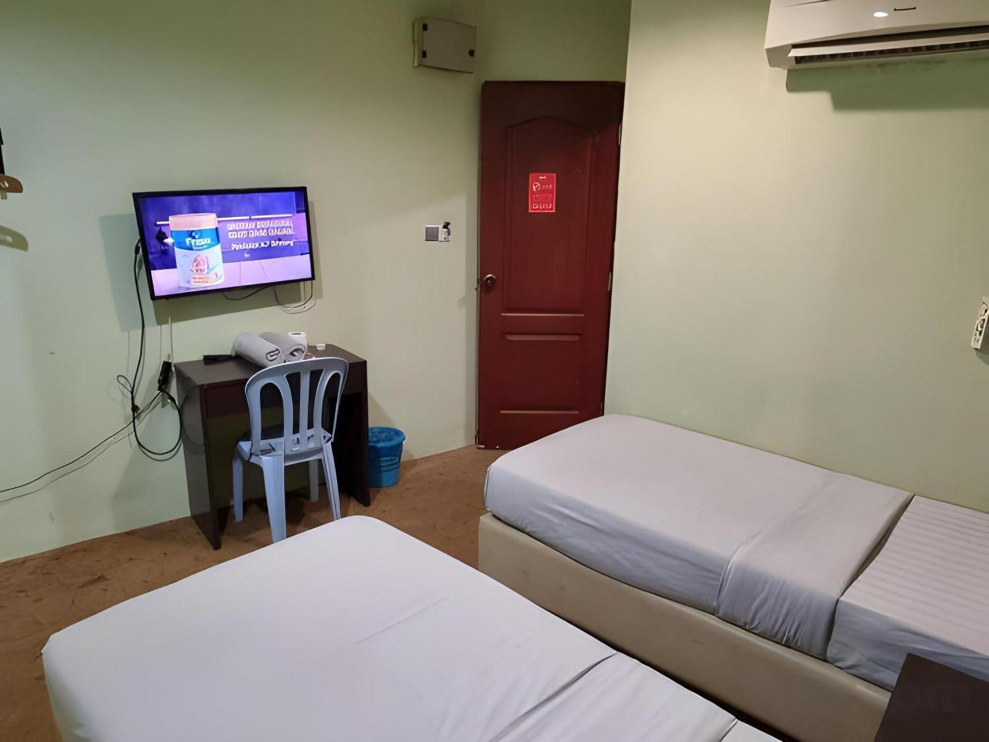 Amani Hotel Kampong Sungai Ramal Dalam Exterior foto